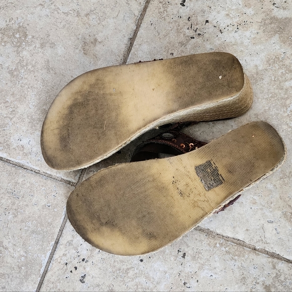 Anchor Blue brown sandals Size 7 - Picture 7 of 8